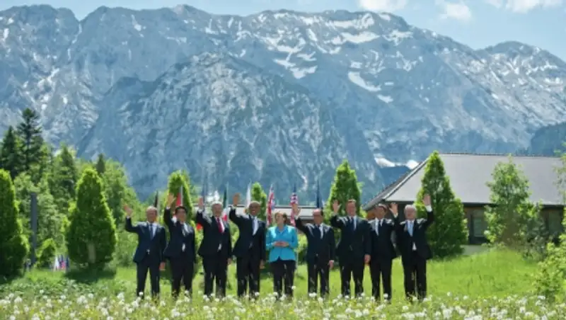 СМИ: построенная для безопасности саммита G7 стена стоила 2,2 млн евро