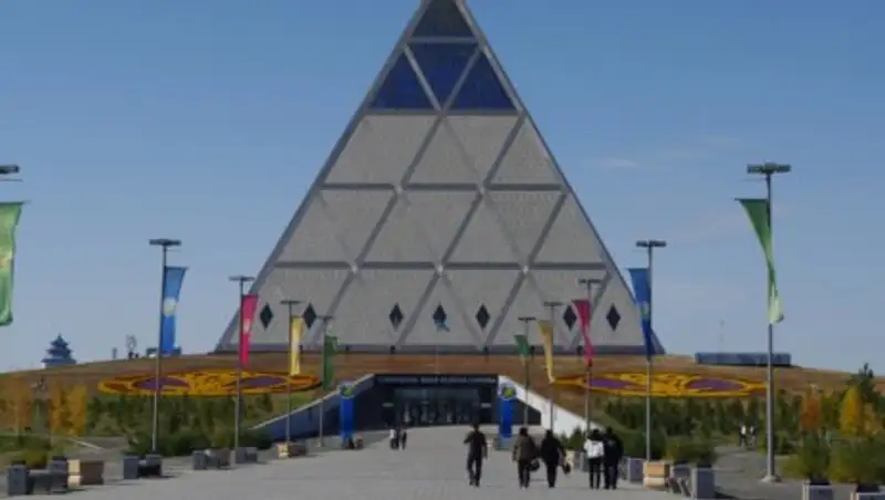 В столичной Пирамиде откроют Музей мира и согласия