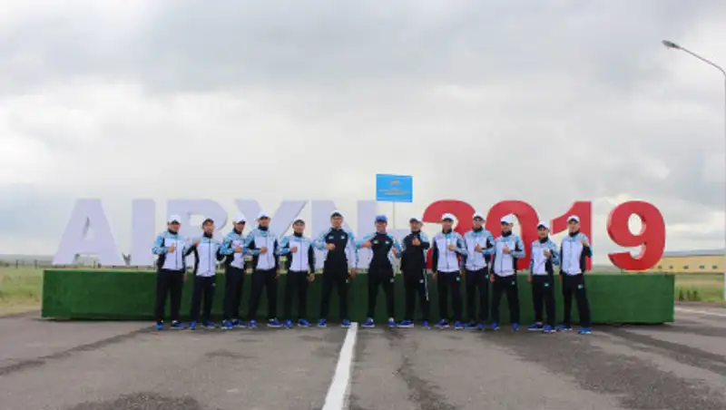 Юные патриоты прибыли на военно-патриотический сбор "Айбын"