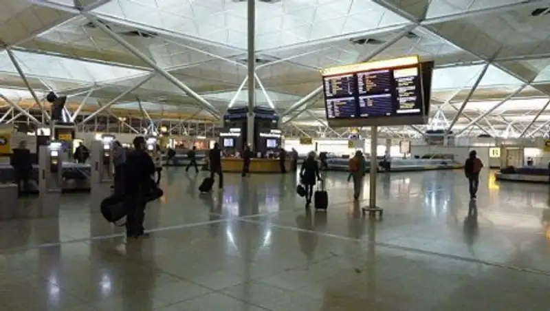 В лондонском аэропорту задержали мужчину по подозрению в подготовке теракта