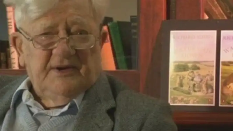 Писатель Ричард Адамс скончался в возрасте 96 лет