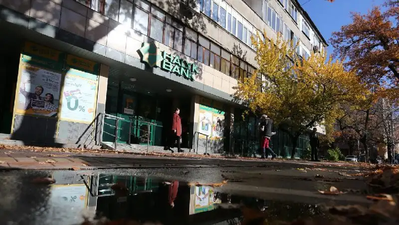 Halyk Bank запускает работу 297 отделений