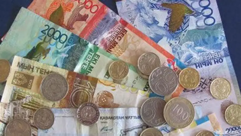 Финпол ВКО выплатил гражданам, сообщившим о взятках, около миллиона тенге