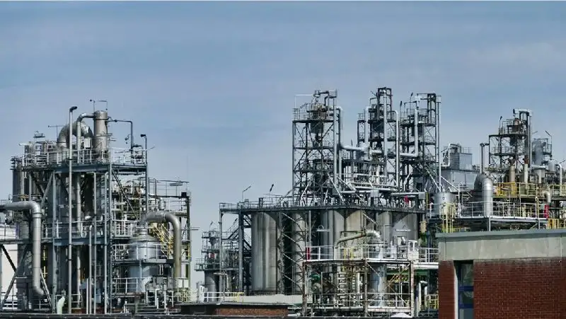 Цена нефти Brent превысила 105 долларов