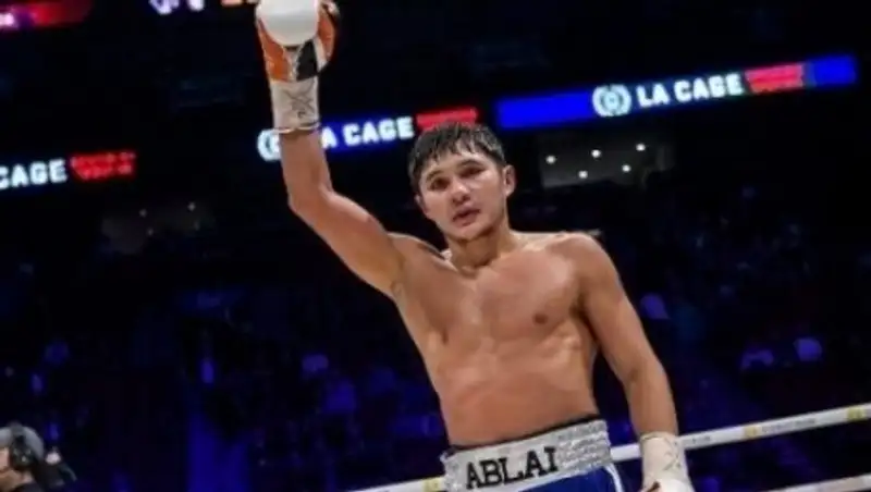 Казахстанский боксер вошел в ТОП-100 мирового рейтинга