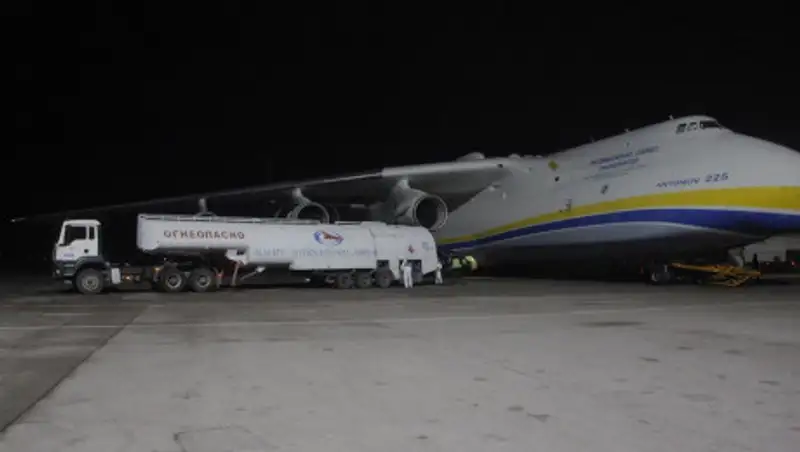 На обвинения в краже груза из крупнейшего в мире самолета ответили в аэропорту Алматы