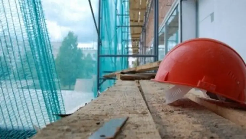 Астанада &#1179;&#1201;рылыста 1 адам опат болды