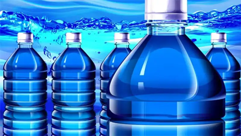 В Актобе воду из-под крана продавали под видом бутилированной, фото - Новости Zakon.kz от 26.11.2013 16:44