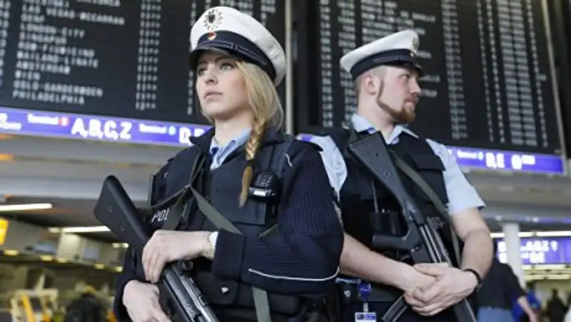 СМИ: аэропорт Франкфурта предупредил о задержках рейсов из-за эвакуации