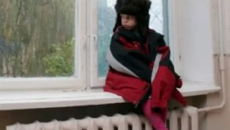 В Павлодаре школьники замерзают в классах