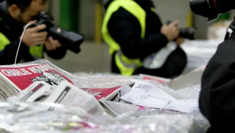 Новый номер Charlie Hebdo не вызвал во Франции большого ажиотажа
