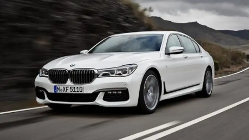 BMW 7-Series впервые станет четырехцилиндровым