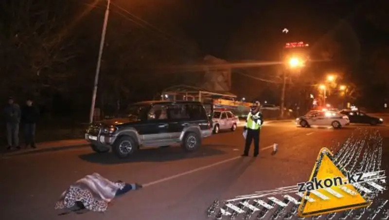 В Алматы Mitsubishi Pajero насмерть сбил пешехода