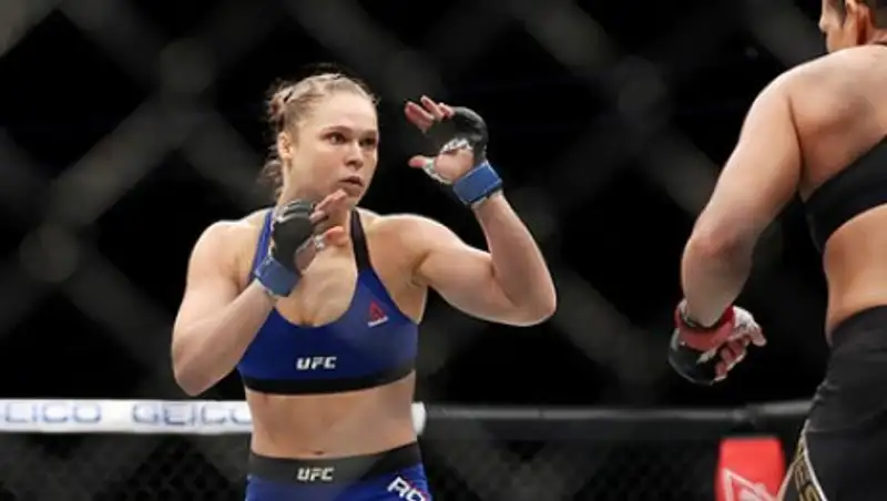 Ронда Роузи определилась с будущей карьерой