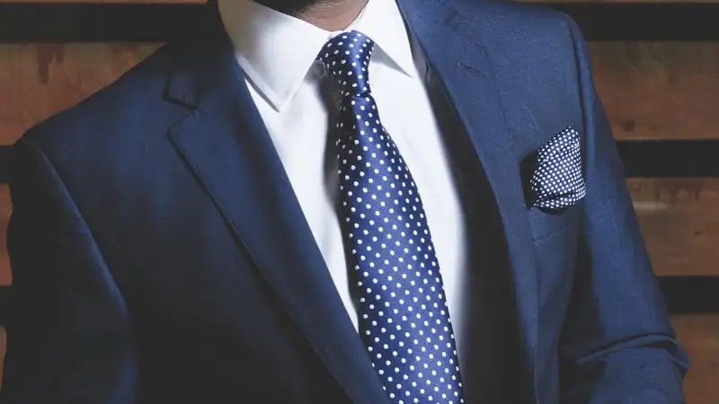 Госслужащим Казахстана грозят штрафами за несдачу декларации о доходах