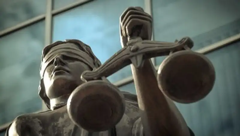 Следователь, обвиняемый в связи с женой осужденного: Никакого интима у нас не было 