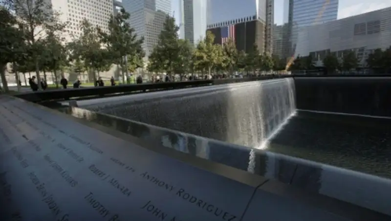 В США эвакуированы посетители мемориала в память о жертвах терактов 11 сентября 2001 года