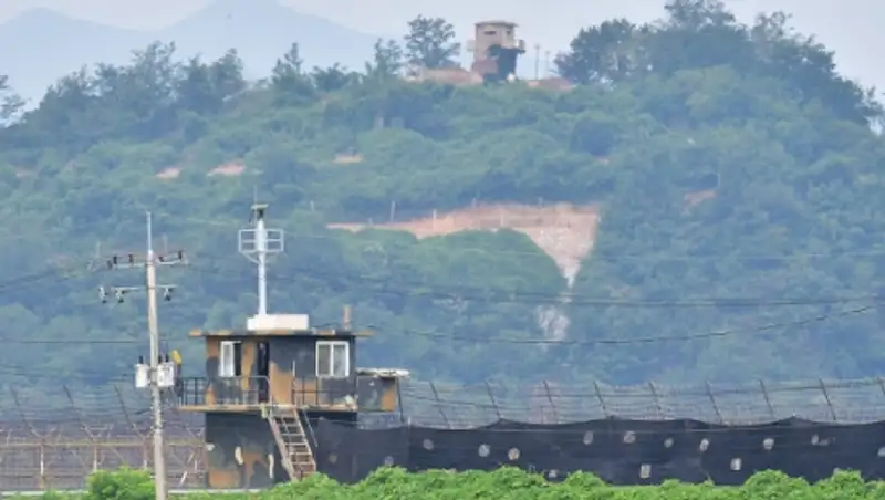 КНДР участила полеты беспилотников на границе с Южной Кореей