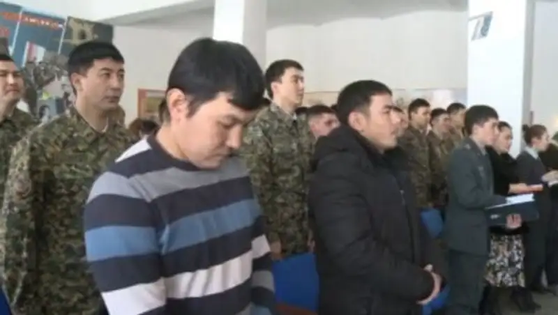 В Актобе бывших офицеров признали виновными