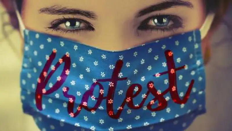 «Грани»: об ограничениях для не привитых от КВИ в Казахстане и других странах мира