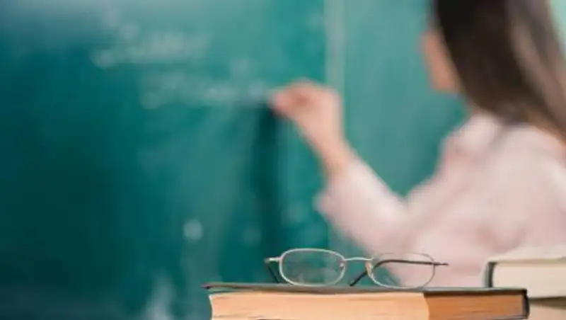 В Алматы в сентябре коронавирусом заразились 7 школьников