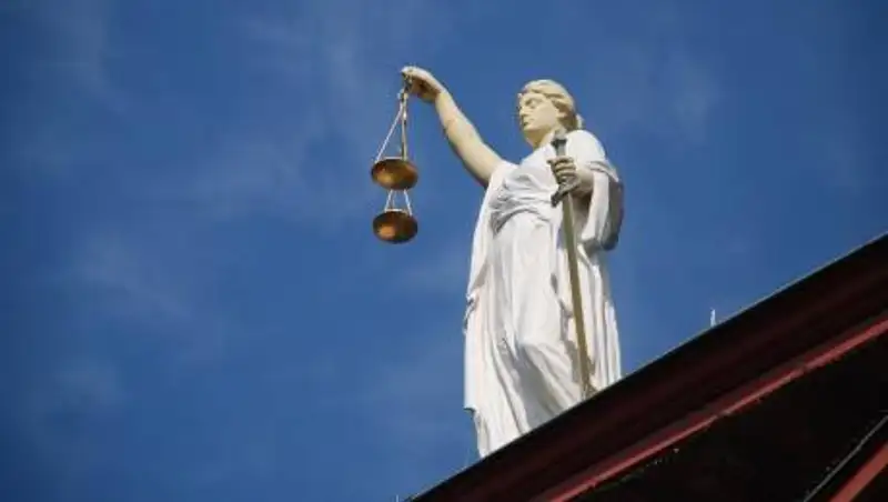 Случайно признался: пожилого миллионера судят за убийство 21-летней давности