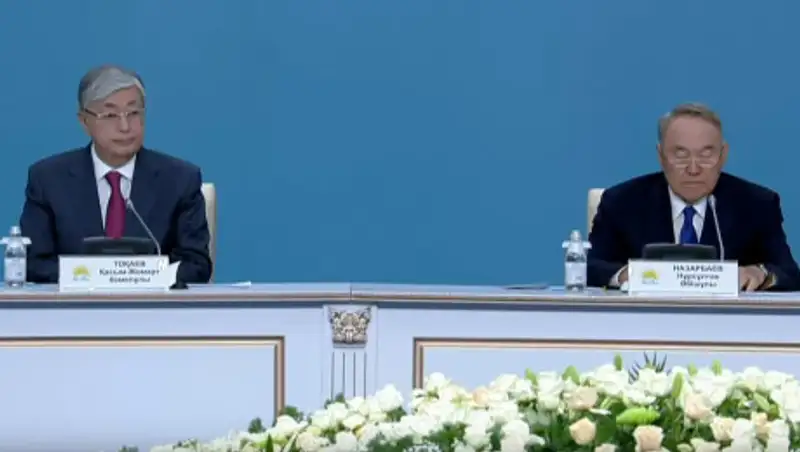 Назарбаев: Давайте изберем Токаева президентом и будем его поддерживать