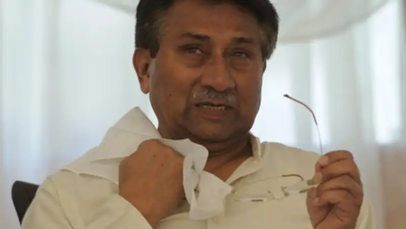 В Пакистане суд выдал ордер на арест бывшего президента страны Первеза Мушаррафа