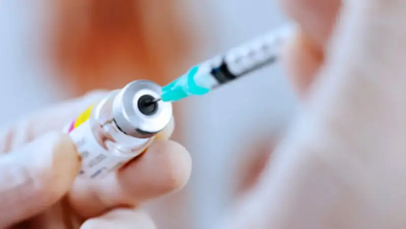 Врач призвал обязательно привиться осенью от гриппа из-за COVID-19