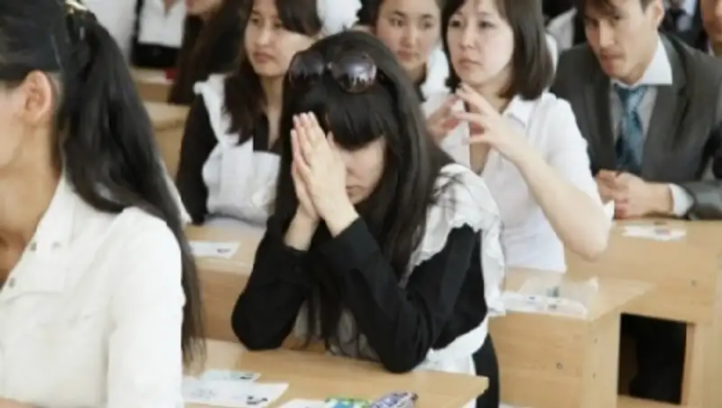 Сегодня в Казахстане начинается Единое национальное тестирование