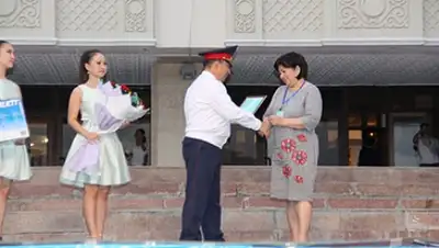 Zakon.kz, фото - Новости Zakon.kz от 30.06.2015 00:21