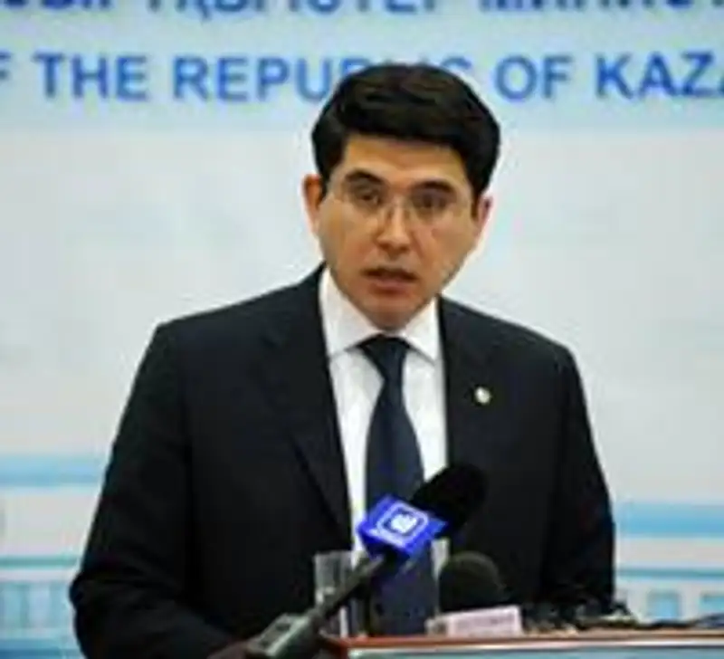 Казахстан не давал согласия на размещение военных объектов в случае операции против Ирана, фото - Новости Zakon.kz от 05.04.2012 03:02