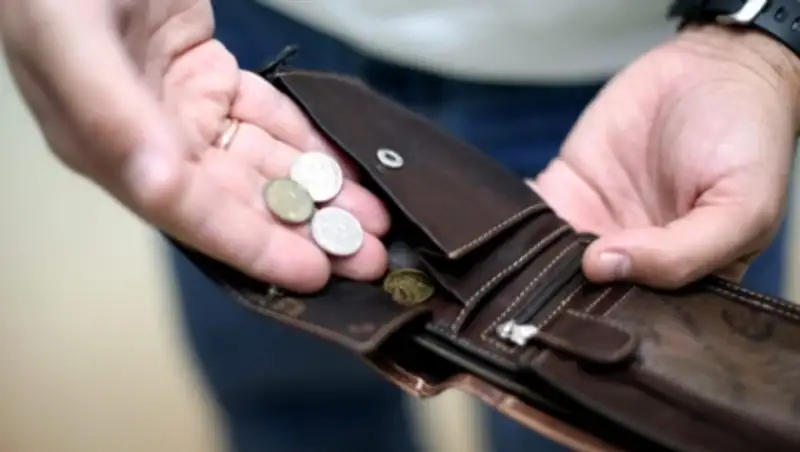 Восемь млн тенге долга по зарплате вернули сотрудникам станции скорой помощи Экибастуза