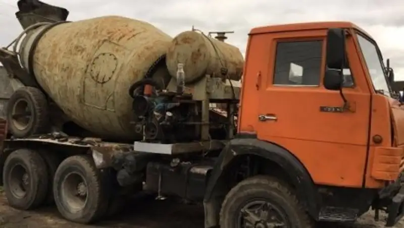 Мужчину застрелили на трассе в Актюбинской области