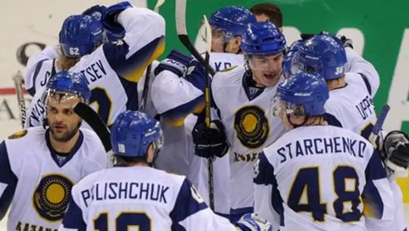 Казахстанские хоккеисты вновь одолели команду Италии