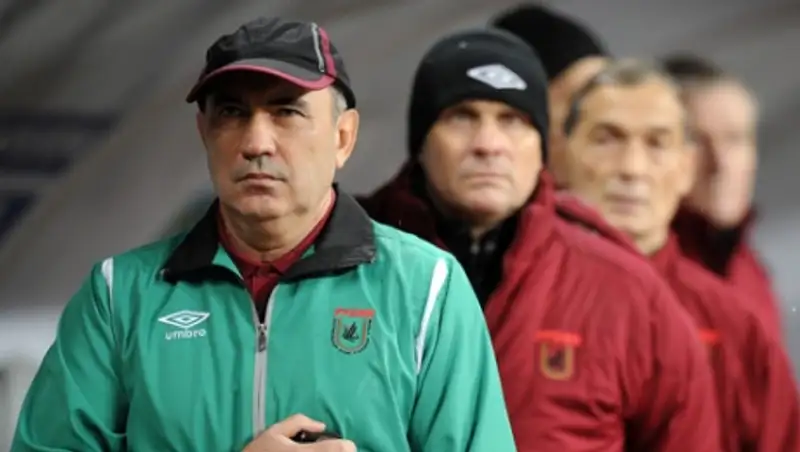 Тренер сборной Казахстана хотел бы поработать в штабе Курбана Бердыева в ФК «Ростов»