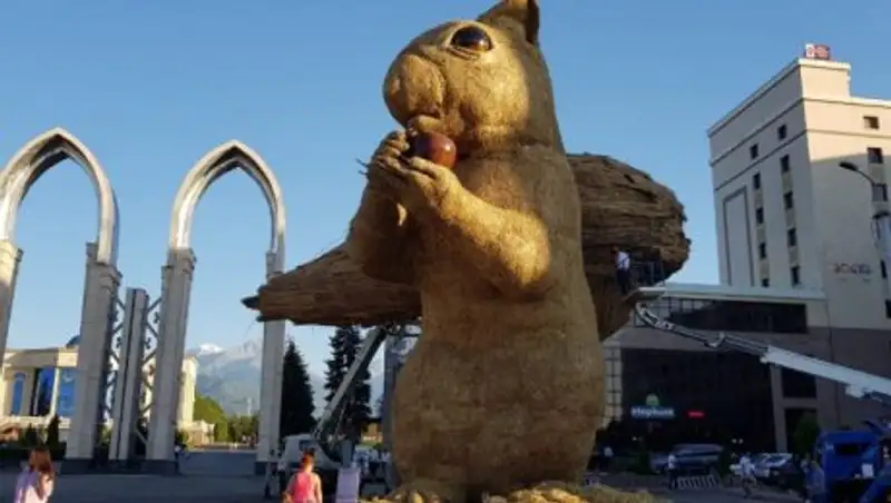 Биртанов ответил на критику Аружан Саин