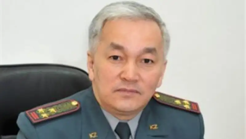 Президент освободил от должности члена Счетного комитета