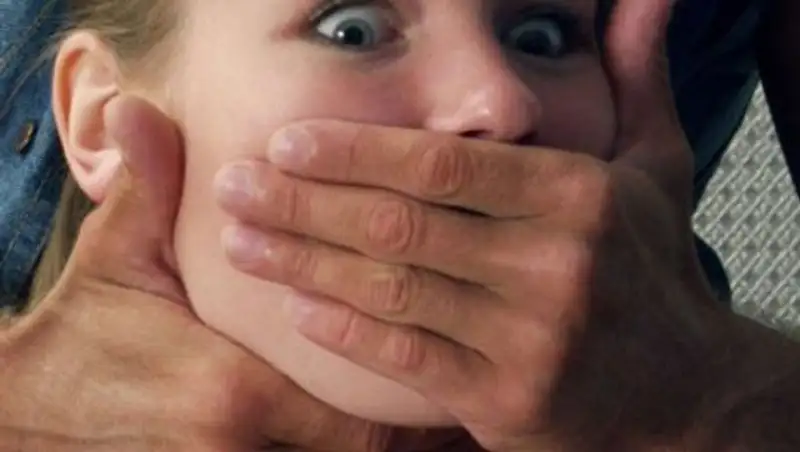 &#1178;останай облысында ер адам екі &#1241;йел мен 14 жаста&#1171;ы &#1179;ызды зорлап тастама&#1179;шы болды