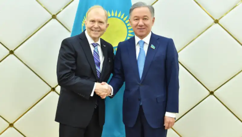 Нигматулин принял посла США Уильяма Мозера