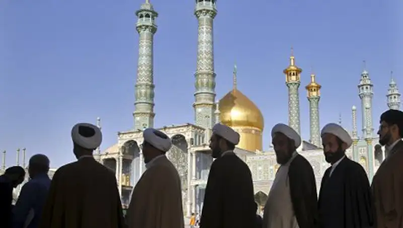 МВД Ирана в третий раз продлило время голосования на выборах