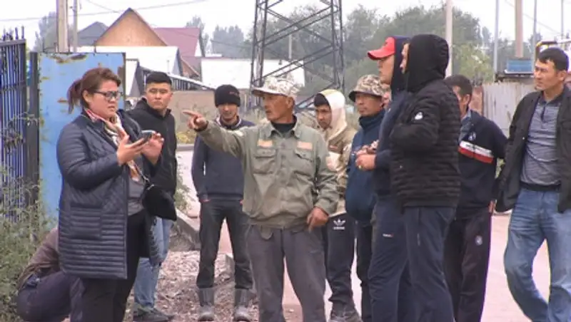 Забастовку устроили дорожные рабочие в Алматы