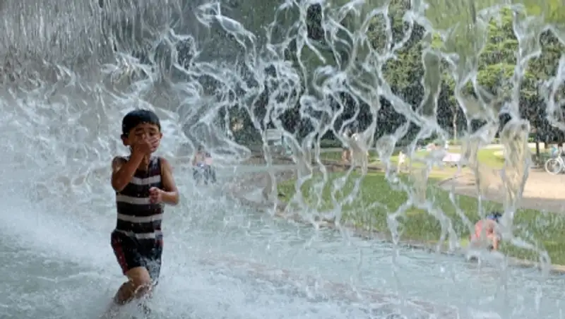 Жара в Японии: 7,4 тысячи человек госпитализированы, трое скончались