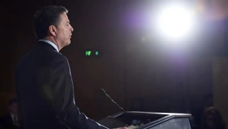 Трамп уволил директора ФБР Джеймса Коми