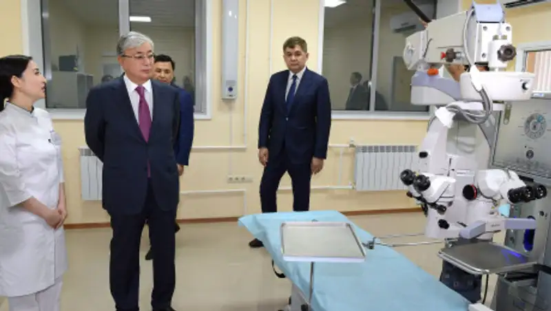 Касым-Жомарт Токаев посетил медицинский центр "Uniserv medical center"