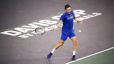 Михаил Кукушкин проиграл в четвертьфинале, фото - Новости Zakon.kz от 18.11.2022 21:49