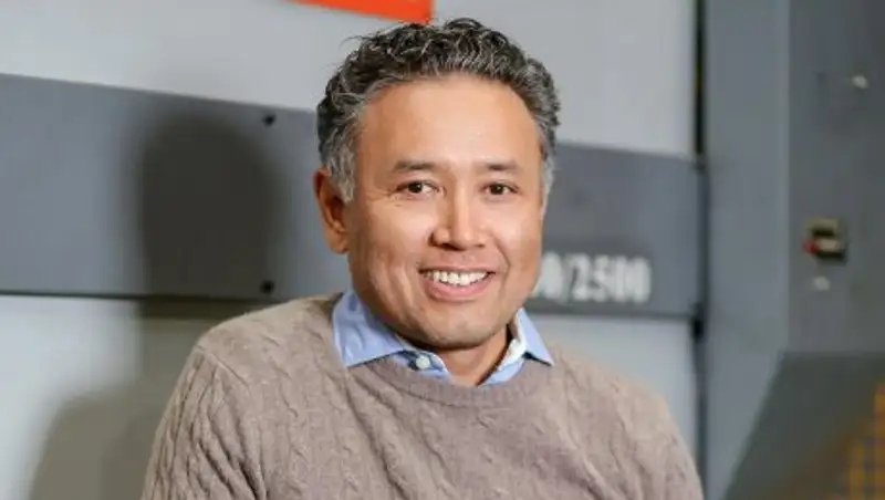 Чем известен избранник Баян Максаткызы