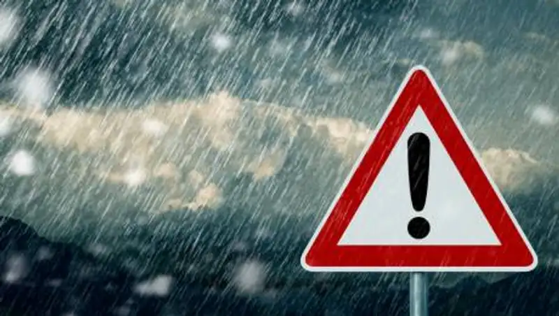 Штормовое предупреждение объявлено в пяти регионах Казахстана