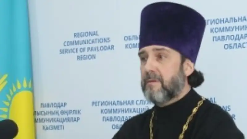 Павлодарда шіркеу &#1179;ызметкері д&#1201;&#1171;а жасау&#1171;а келген &#1241;йелді&#1187; к&#1257;зін а&#1171;ыза жаздады  