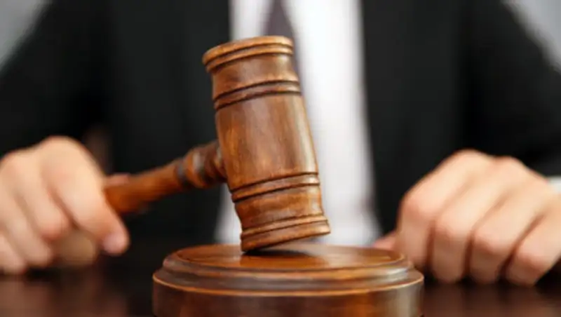 В ВКО хотят взыскать более 26 млн у чиновника, подделавшего диплом